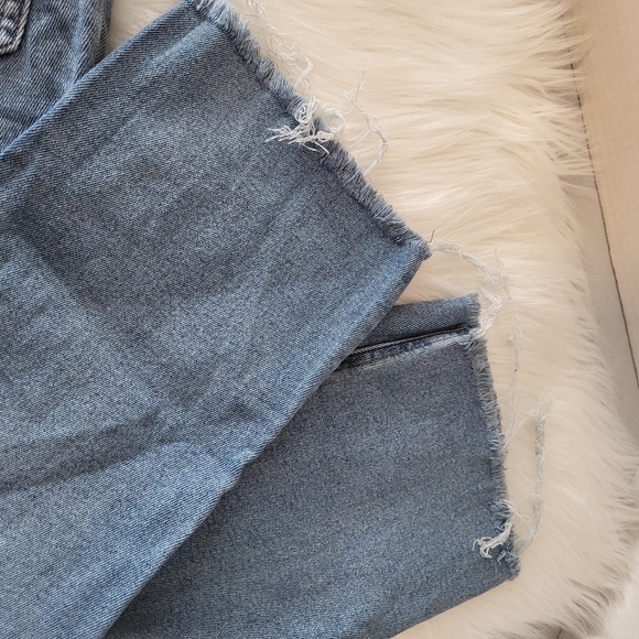 J Crew Women's Light Blue Jeans, Demi Boot Crop, Size 27 - Picture 8 of 8